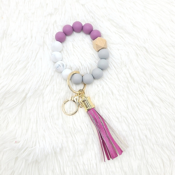 Silicone Beaded Bracelet Keychain - Picture 3 of 4